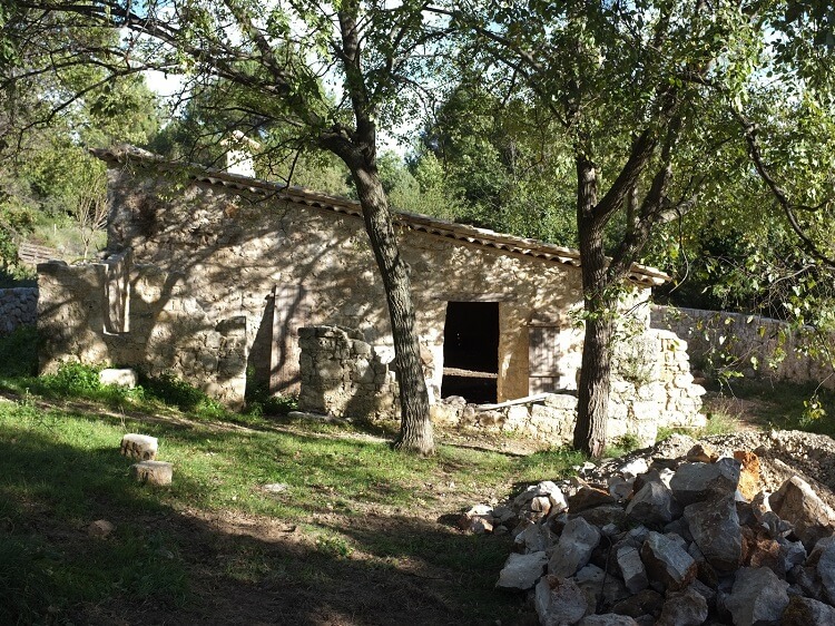 Ancienne bergerie du Rouret